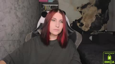 Snapshot of you_lika chatting on September 30, 2025, 5:07 pm Lika online show from September 30, 2025, 5:07 pm