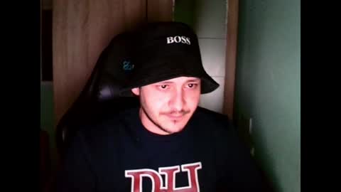 A... online show from December 25, 2024, 9:54 pm