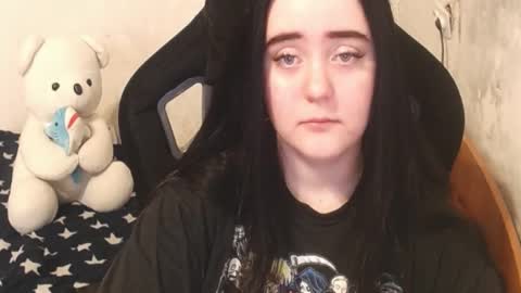 your_8a8y online show from January 13, 2025, 8:47 am