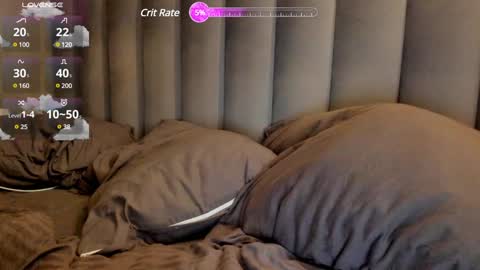 Snapshot of your__voice chatting on December 14, 2024, 5:47 pm Camilla online show from December 14, 2024, 5:47 pm