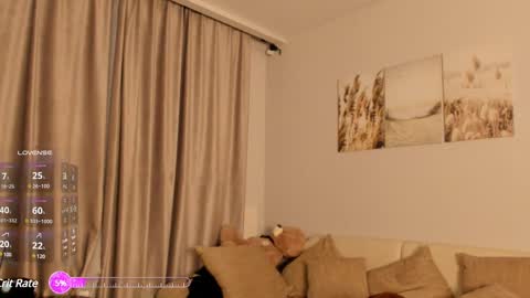 Snapshot of your__voice chatting on February 21, 2025, 6:26 pm Camilla online show from February 21, 2025, 6:26 pm