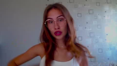 Snapshot of your_ameliaa chatting on July 11, 2026, 12:41 pm Amelia online show from July 11, 2026, 12:41 pm