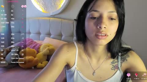 mia3 online show from February 12, 2026, 4:46 pm