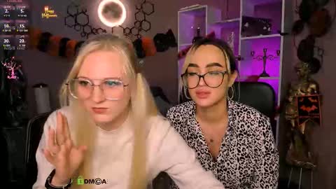 Snapshot of your_bunny12 chatting on November 4, 2025, 11:20 am your bunny12 online show from November 4, 2025, 11:20 am