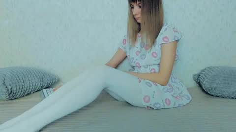 Snapshot of your_caramelka chatting on February 24, 2025, 1:42 pm Lily online show from February 24, 2025, 1:42 pm