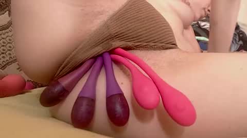 Emily online show from February 27, 2026, 9:09 am