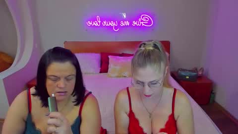 Snapshot of your_exstasy chatting on November 5, 2025, 10:48 am Your Ecstasy online show from November 5, 2025, 10:48 am