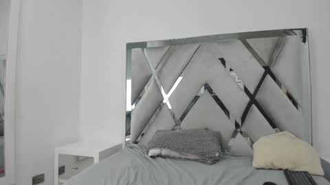 Snapshot of your_lady_milf chatting on February 3, 2025, 2:45 pm your_lady_milf online show from February 3, 2025, 2:45 pm