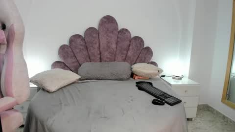 Snapshot of your_lady_milf chatting on March 2, 2025, 3:16 pm your_lady_milf online show from March 2, 2025, 3:16 pm