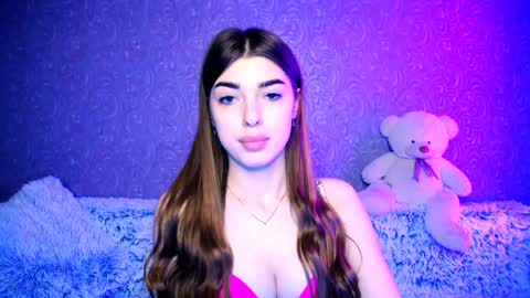 Snapshot of your_moon18 chatting on December 12, 2024, 12:16 am Zarina online show from December 12, 2024, 12:16 am