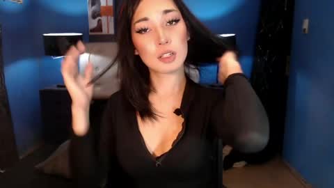 your_naughty_cumslut69 online show from April 4, 2026, 1:30 pm