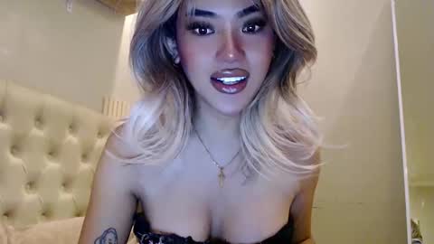 Lena online show from March 6, 2026, 2:41 am