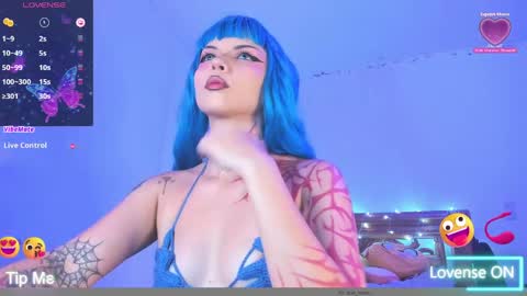 Daniela  Help me reach 100 likes online show from May 19, 2026, 2:40 am