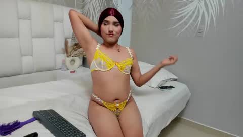 Snapshot of your_sissytrans chatting on June 20, 2026, 11:18 pm NATASHA online show from June 20, 2026, 11:18 pm