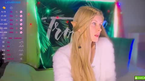 Snapshot of your_spring chatting on December 31, 2024, 5:29 pm your_spring online show from December 31, 2024, 5:29 pm