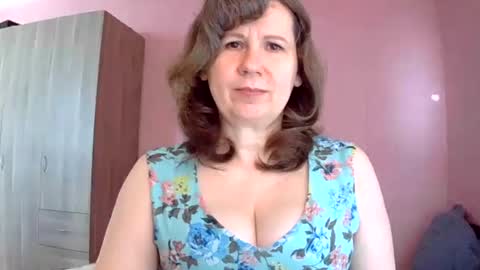 your_starsun online show from February 25, 2026, 8:57 am