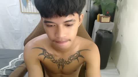 yourasian_eric online show from July 15, 2026, 2:06 am