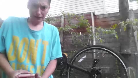 yourbigbootybestie online show from April 11, 2026, 10:47 pm