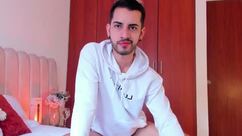 YOURBOYNEXTDOOR online show from December 11, 2024, 5:26 pm