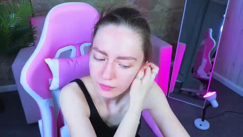 yourcutefoxy online show from February 9, 2026, 1:09 am