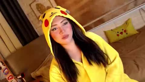 JEN  online show from March 7, 2026, 7:38 am