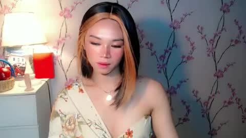 Snapshot of yourdreamgirljane chatting on October 9, 2025, 5:22 pm JANE online show from October 9, 2025, 5:22 pm