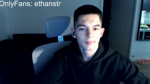 Snapshot of yourethan chatting on October 13, 2025, 6:41 pm yourethan online show from October 13, 2025, 6:41 pm