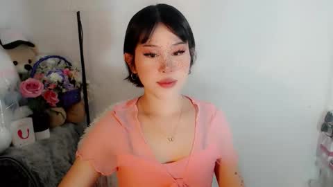 PrettyElla online show from November 2, 2025, 12:02 am