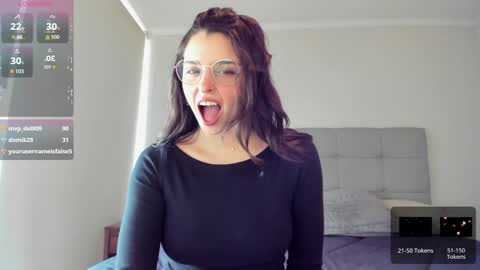 Snapshot of yourfreakygirl chatting on September 8, 2025, 7:35 pm Helena online show from September 8, 2025, 7:35 pm