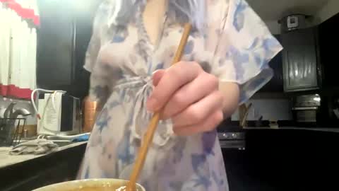 Scarlet Bunny online show from January 19, 2025, 5:48 am