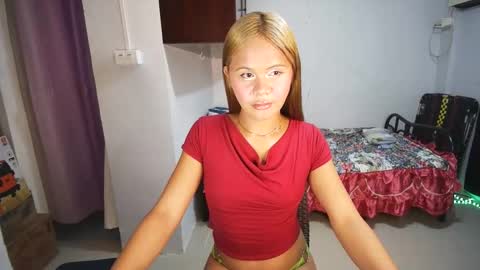 Snapshot of yourfucking349575 chatting on November 19, 2025, 11:21 am Angela online show from November 19, 2025, 11:21 am