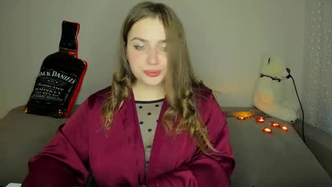 yourgem__ online show from February 14, 2025, 6:40 pm