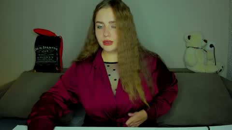 yourgem__ online show from September 8, 2025, 7:24 pm