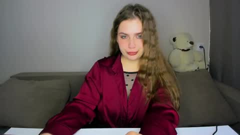 yourgem__ online show from April 22, 2026, 3:09 am