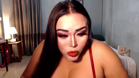 Snapshot of yourhighnesscassy chatting on January 10, 2025, 3:18 am Cassy online show from January 10, 2025, 3:18 am