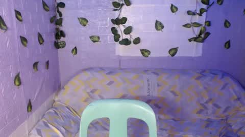 Snapshot of yourhotbarbie_chantal chatting on February 5, 2025, 5:20 pm yourhotbarbie_chantal online show from February 5, 2025, 5:20 pm