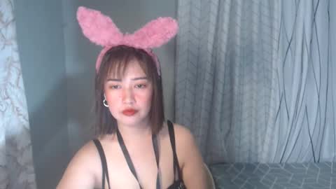 yourhotyash_ online show from April 5, 2026, 1:19 pm