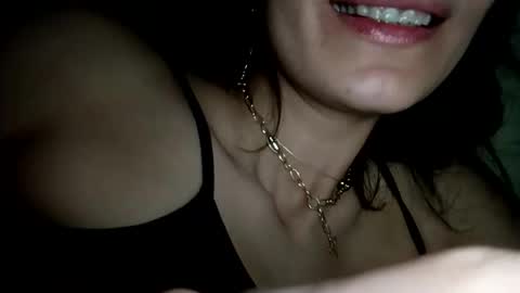 Snapshot of yourjessywet chatting on February 16, 2026, 11:01 pm yourjessywet online show from February 16, 2026, 11:01 pm