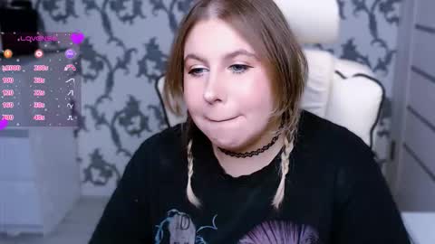 Snapshot of yourkarma_2_0 chatting on October 2, 2025, 10:11 am Karma online show from October 2, 2025, 10:11 am