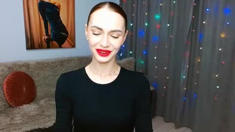 Snapshot of yourladysunshine chatting on January 27, 2025, 7:24 am Ksyusha online show from January 27, 2025, 7:24 am