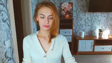 Snapshot of yourladysunshine chatting on September 22, 2025, 6:15 am Ksyusha online show from September 22, 2025, 6:15 am