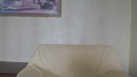 Snapshot of yourmilf4love chatting on February 20, 2026, 9:00 am lANA online show from February 20, 2026, 9:00 am