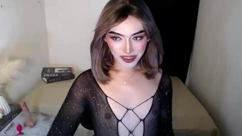 TIFFANY SUCKING QUEEN online show from May 25, 2026, 8:15 pm