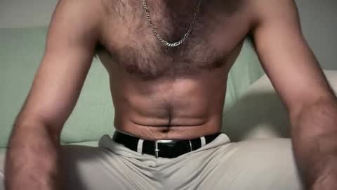 Snapshot of yournextguy0 chatting on April 4, 2026, 7:33 pm Your Next Guy online show from April 4, 2026, 7:33 pm