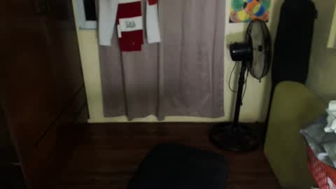 Snapshot of yourpinoy chatting on December 16, 2024, 2:05 pm Iring online show from December 16, 2024, 2:05 pm