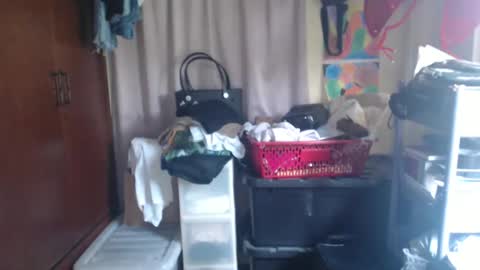 Snapshot of yourpinoy chatting on November 18, 2025, 1:33 am Iring online show from November 18, 2025, 1:33 am