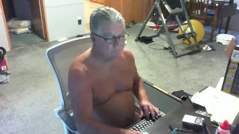 Snapshot of yourpoppi55 chatting on June 28, 2026, 11:05 am yourpoppi55 online show from June 28, 2026, 11:05 am