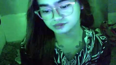 yourprincessthea online show from May 3, 2026, 3:07 pm