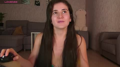 Snapshot of yourr_muse chatting on October 24, 2025, 2:41 am Yourr Muse online show from October 24, 2025, 2:41 am