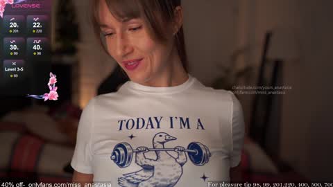 Snapshot of yours_anastasia chatting on November 28, 2025, 8:44 pm Anastasia online show from November 28, 2025, 8:44 pm